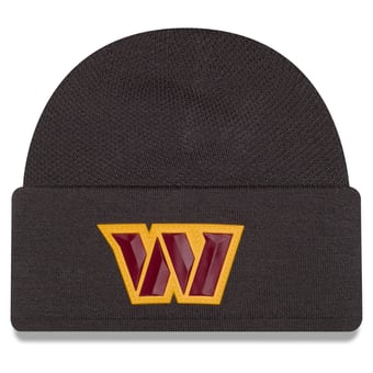 Men's New Era Charcoal Washington Commanders 2026 Sideline Cold Weather  Skully Knit Hat