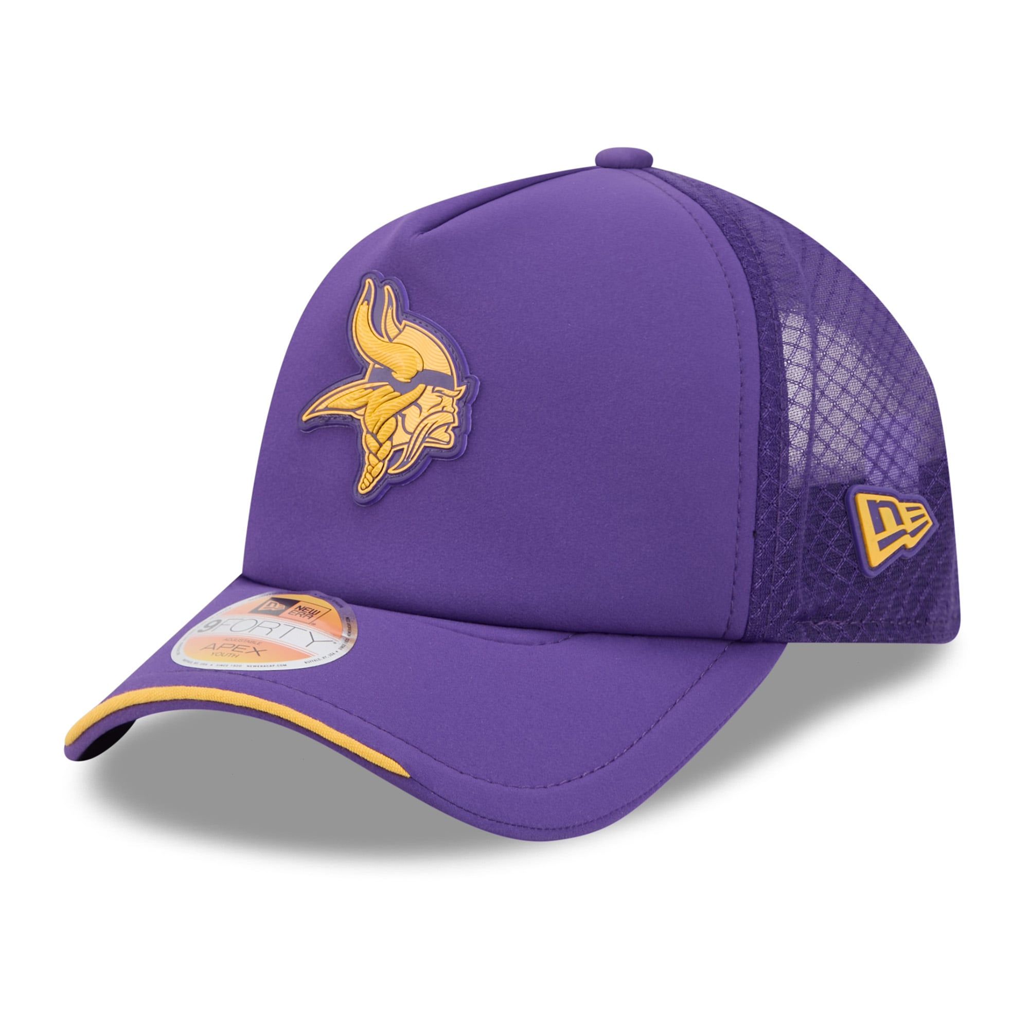 Youth New Era Purple Minnesota Vikings 2026 Sideline Apex 9FORTY Adjustable Trucker Hat