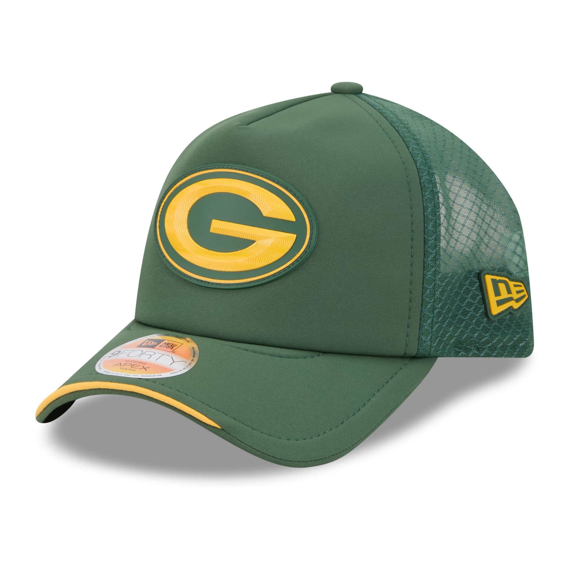Youth New Era Green Green Bay Packers 2026 Sideline Apex 9FORTY Adjustable Trucker Hat