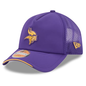Men's New Era Purple Minnesota Vikings 2026 Sideline Apex 9FORTY Adjustable Trucker Hat