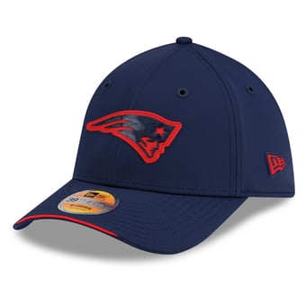 Men's New Era Navy New England Patriots 2026 Sideline 39THIRTY M-Crown Flex Hat