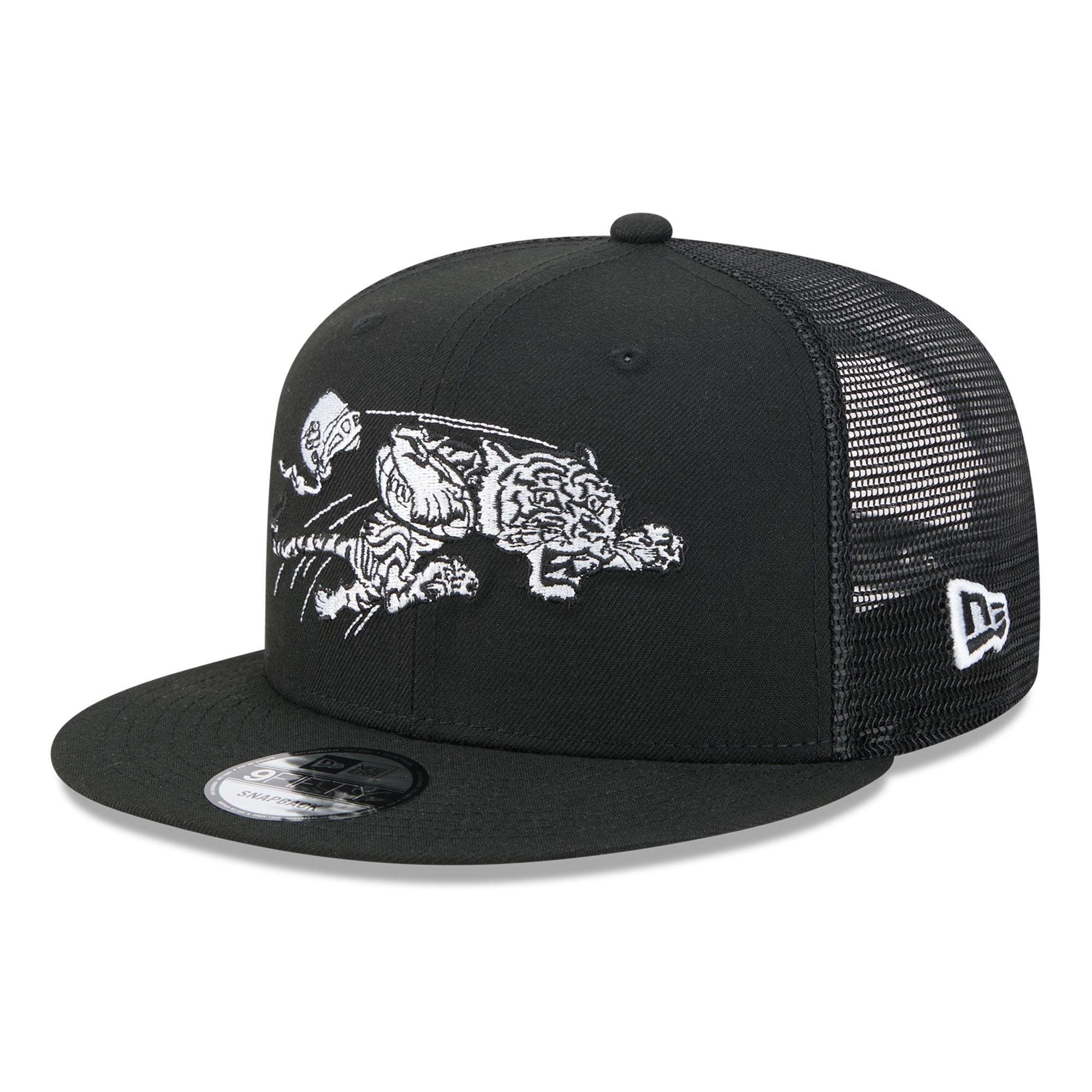 Men's New Era Black/White Cincinnati Bengals 9FIFTY Snapback Trucker Hat