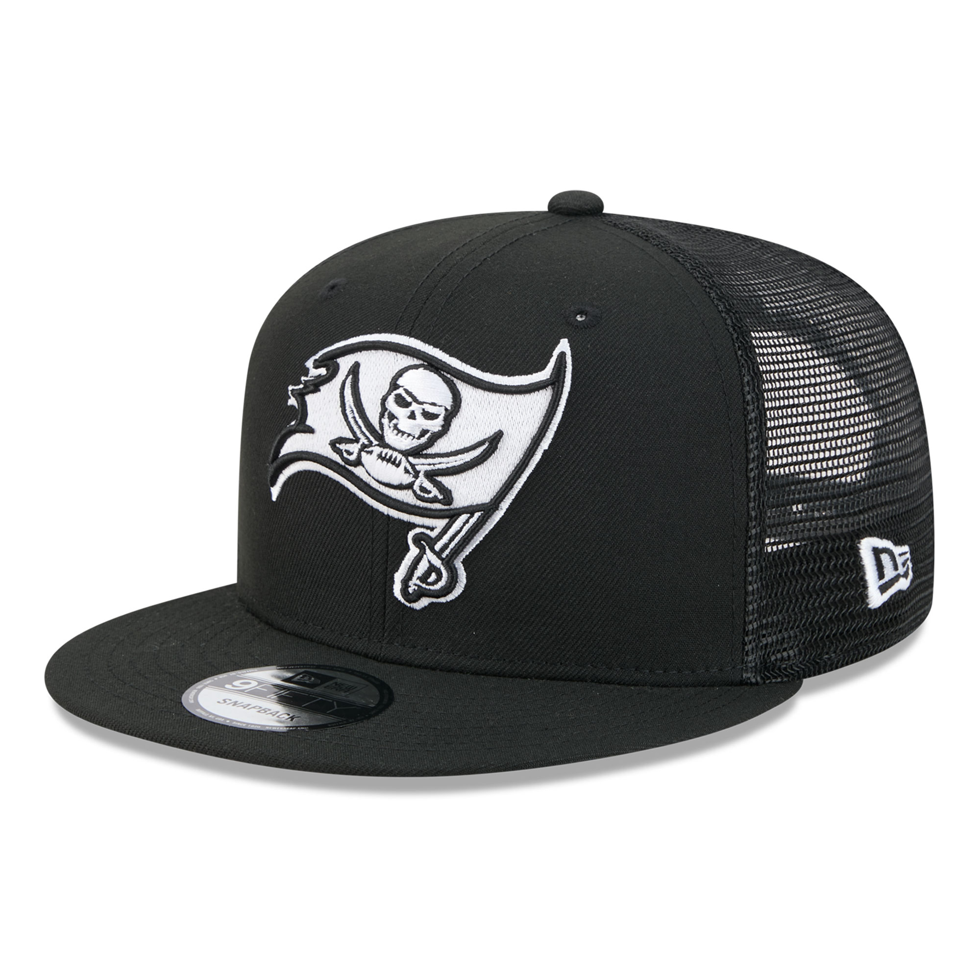 Men's New Era Black/White Tampa Bay Buccaneers 9FIFTY Snapback Trucker Hat