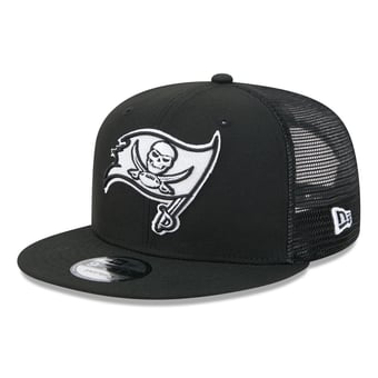Men's New Era Black/White Tampa Bay Buccaneers 9FIFTY Snapback Trucker Hat