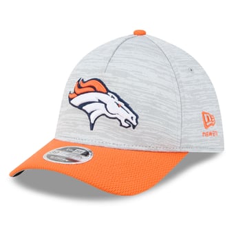 New Era Gray Denver Broncos Tech 39THIRTY A-Frame Stretch Hat