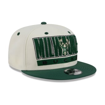 Youth New Era Cream/Hunter Green Milwaukee Bucks Classic 9FIFTY Snapback Hat