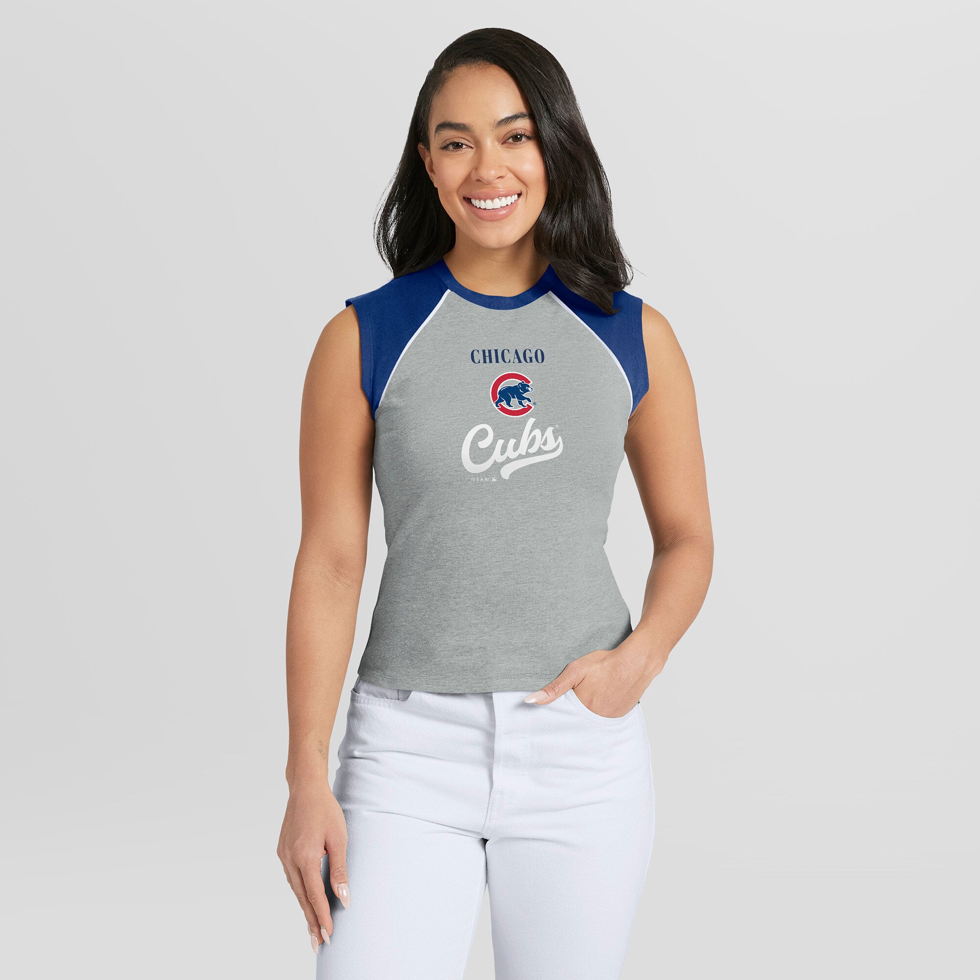Women's WEAR by Erin Andrews Heather Gray Chicago Cubs Cropped Raglan Tank Top