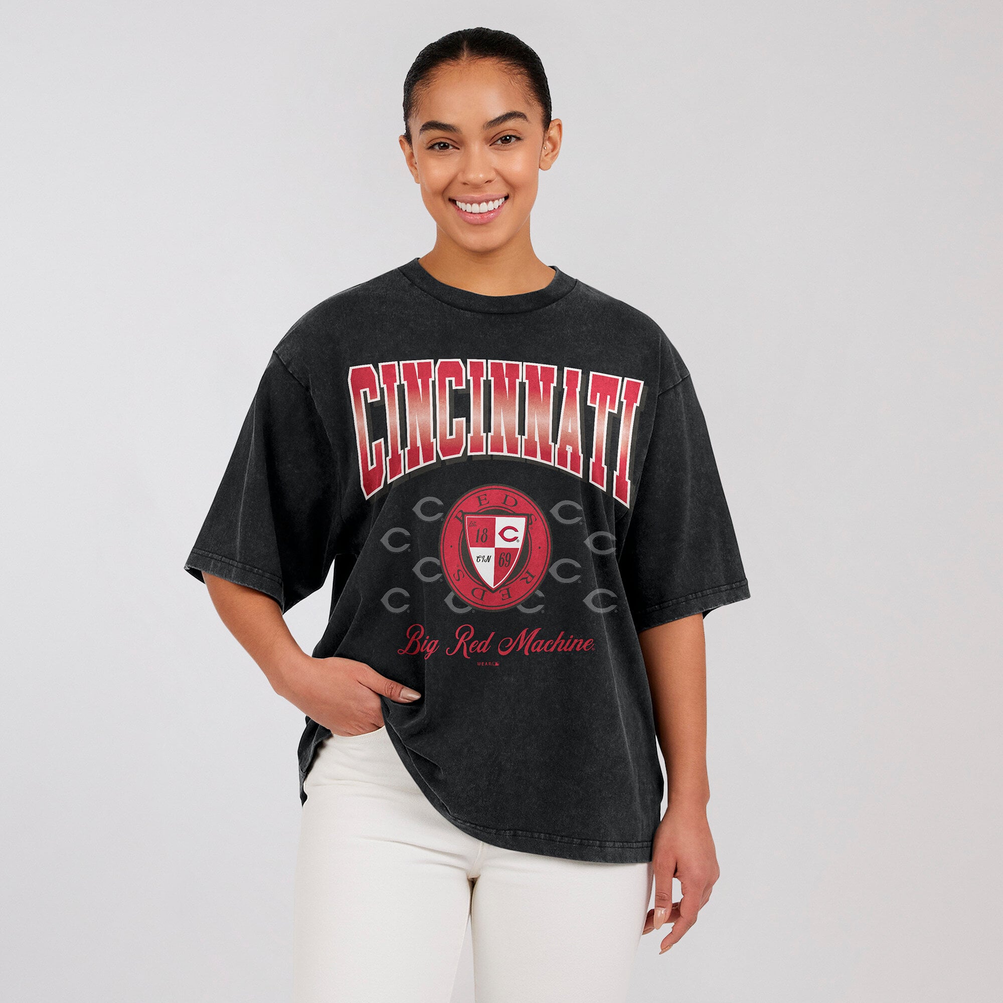 Women's WEAR by Erin Andrews Black Cincinnati Reds Oversized Boyfriend T-Shirt