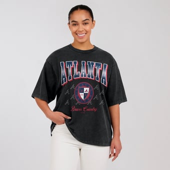 Women's WEAR by Erin Andrews  Black Atlanta Braves Oversized Boyfriend T-Shirt