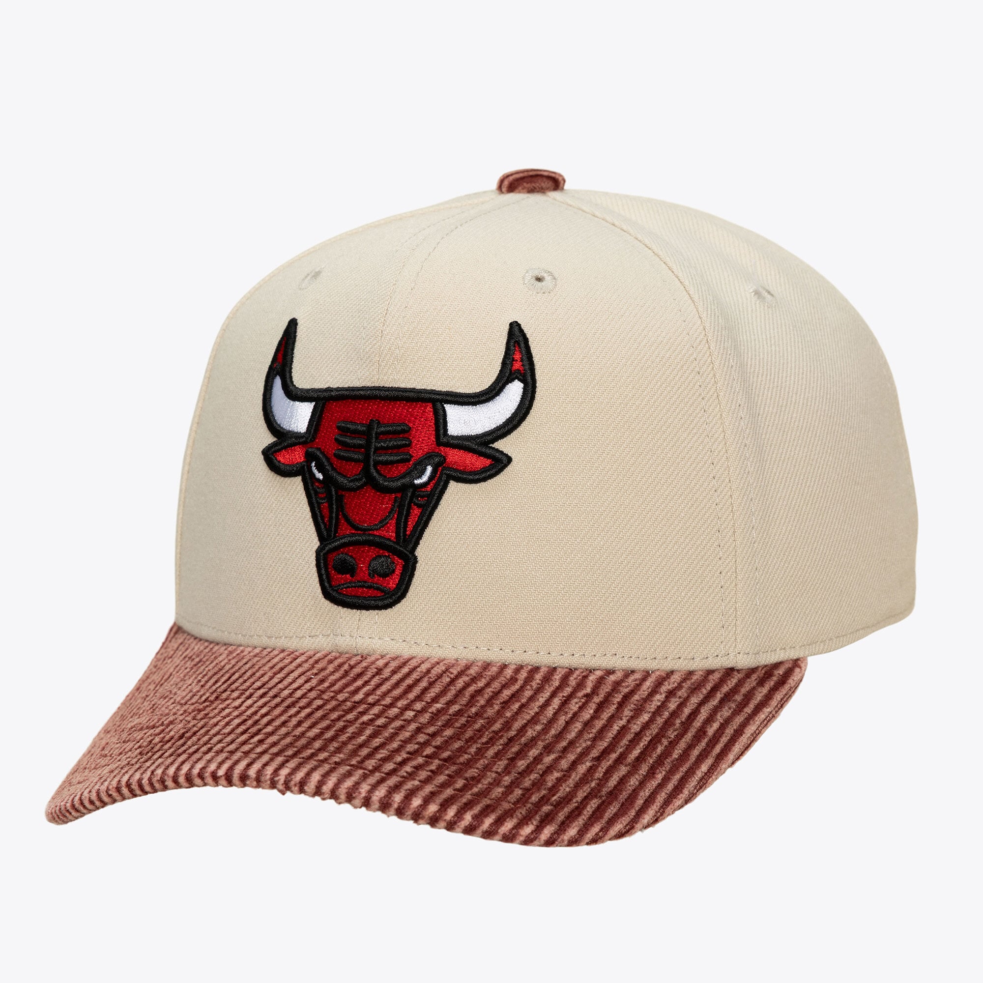Men's Mitchell & Ness Cream/Red Chicago Bulls Washed Corduroy Pro Crown Snapback Hat