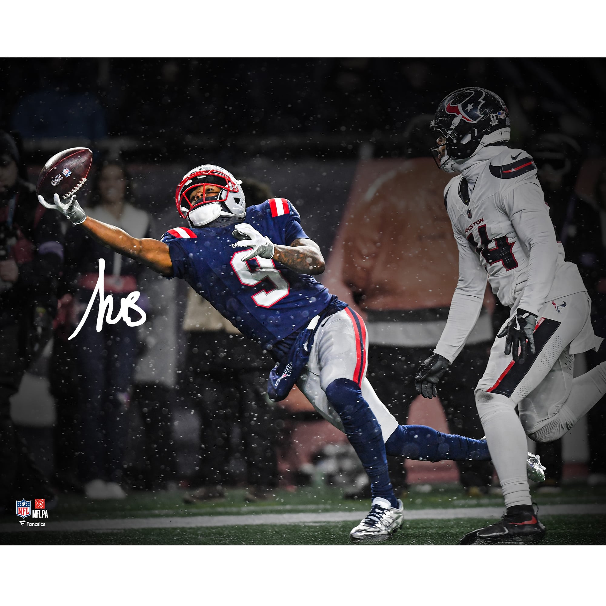 Kayshon Boutte New England Patriots Autographed 16" x 20" 2025 AFC Divisional Round One-Handed Touchdown Catch Spotlight Photograph
