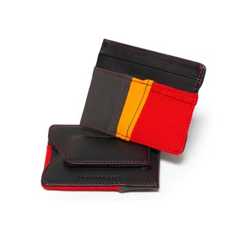 Tokens & Icons Tampa Bay Buccaneers Uniform Money Clip Wallet