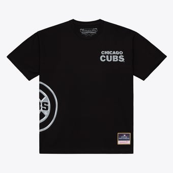 Men's Mitchell & Ness  Black Chicago Cubs Chrome Heritage T-Shirt