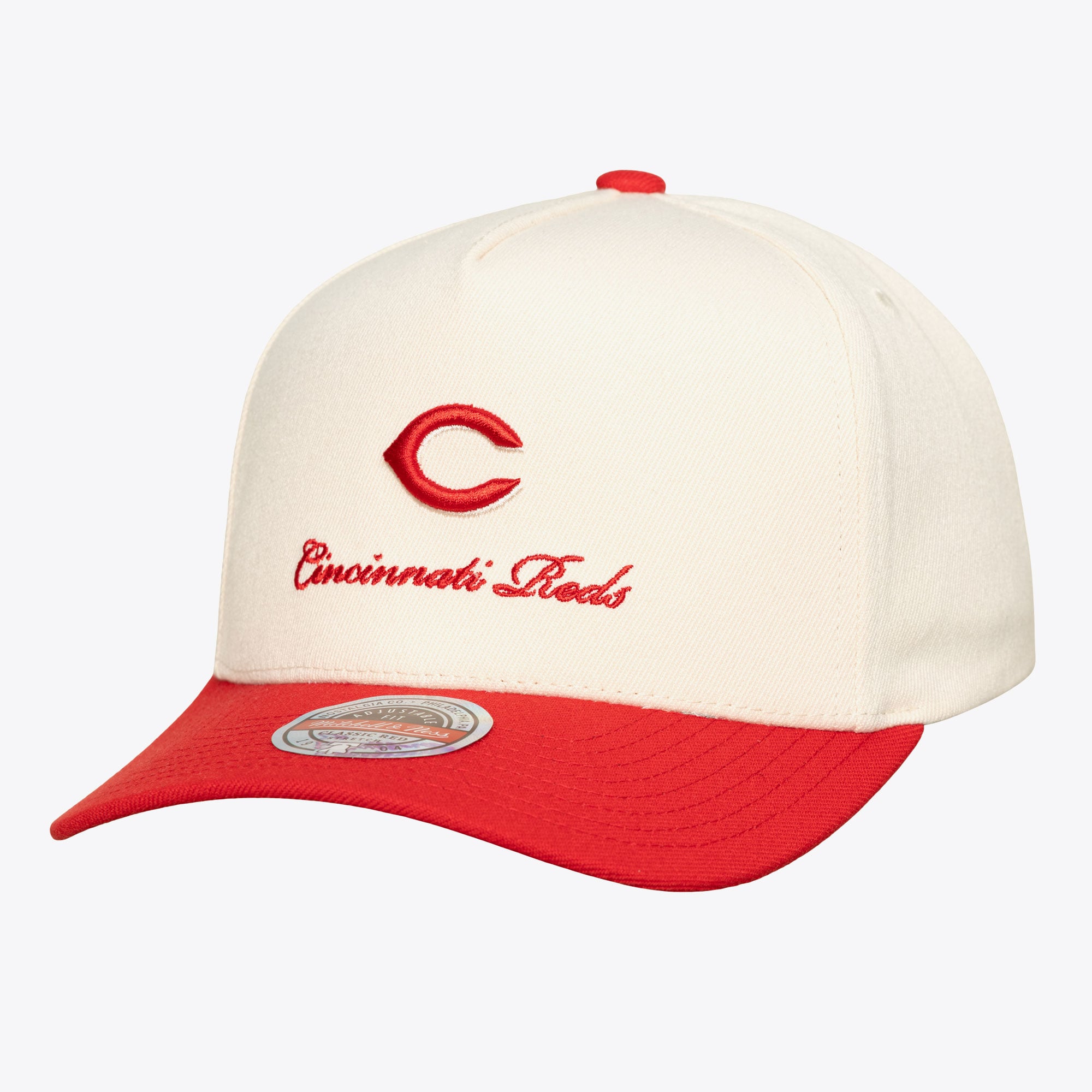 Men's Mitchell & Ness  Cream/Red Cincinnati Reds Flawless Stretch-Snapback Hat