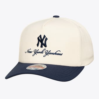 Men's Mitchell & Ness  Cream/Navy New York Yankees Flawless Stretch-Snapback Hat