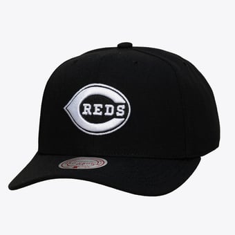 Men's Mitchell & Ness Black Cincinnati Reds Black and White Pro Crown Snapback