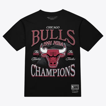 Men's Mitchell & Ness Black Chicago Bulls Champions Era T-Shirt