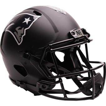 Riddell New England Patriots 2026 Salute to Service Speed Authentic Helmet