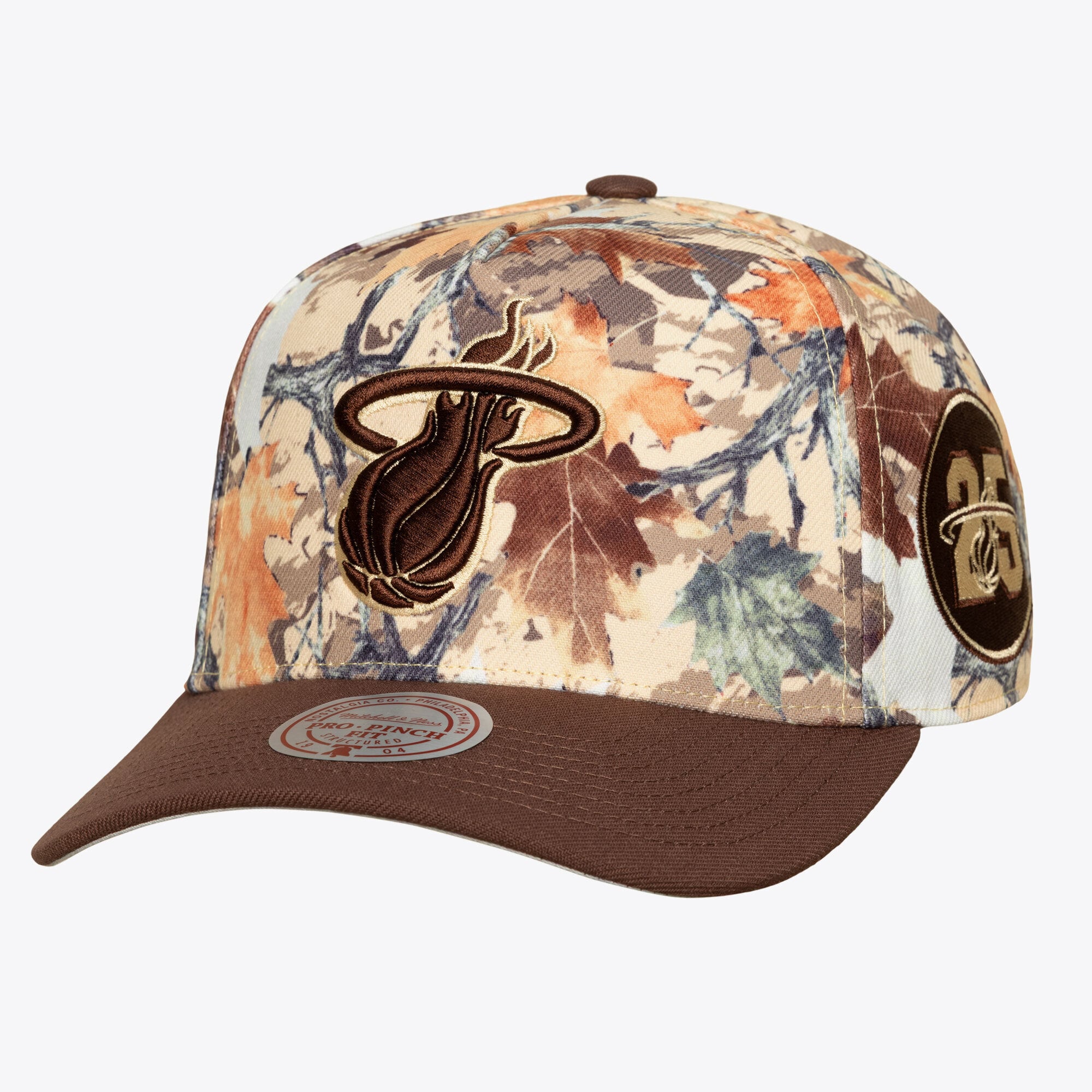 Unisex Mitchell & Ness Camo Miami Heat Leaf Camo Pro Adjustable Hat