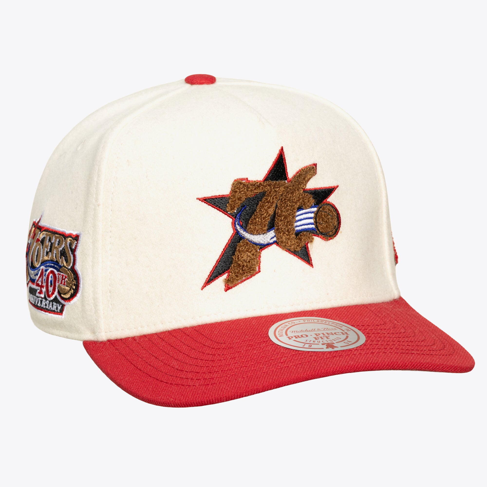 Unisex Mitchell & Ness Cream Philadelphia 76ers Cream Team Pro Adjustable Hat