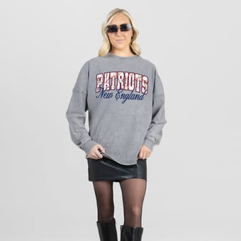 Women's Gameday Couture Gray New England Patriots On The Hunt Oversized Snow Wash Long Sleeve T-Shirt