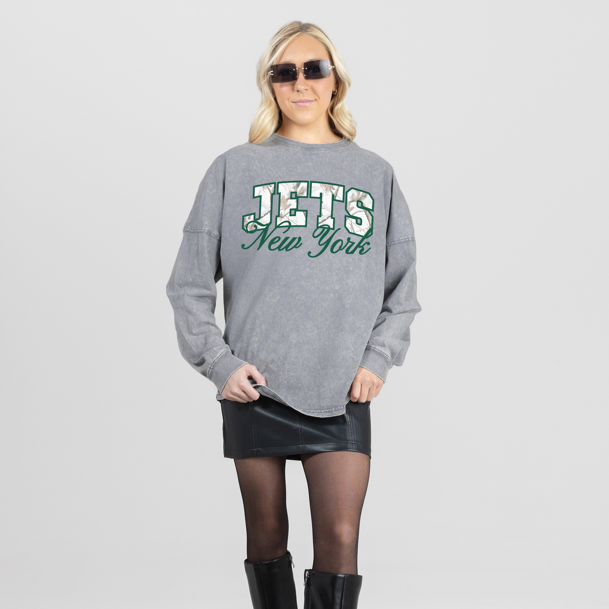 Women’s Gameday Couture Gray New York Jets On The Hunt Oversized Snow Wash Long Sleeve T-Shirt Women’s Gameday Couture Gray New York Jets On The Hunt Oversized Snow Wash Long Sleeve T-Shirt