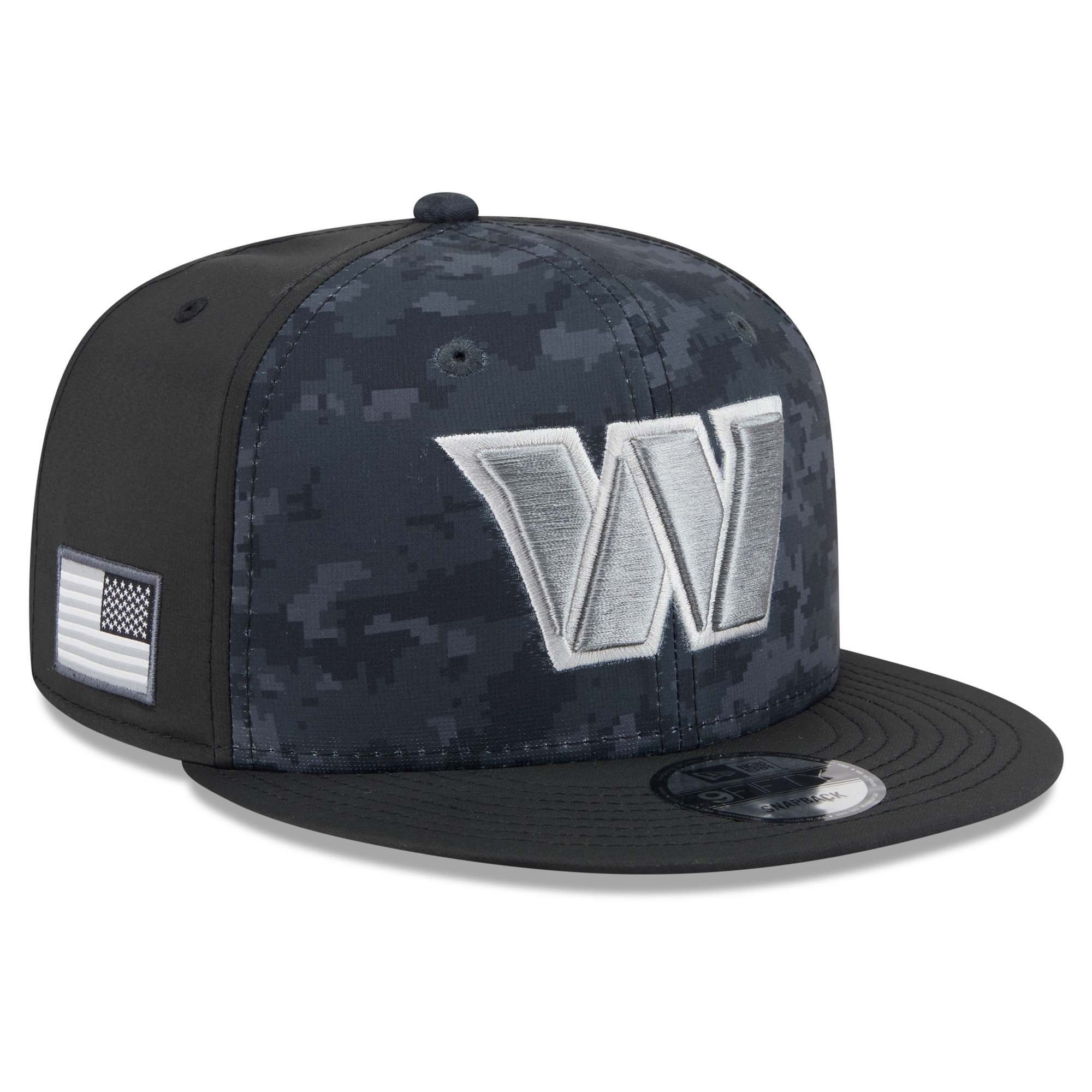 Men's New Era Black Washington Commanders 2026 Salute To Service 9FIFTY Snapback Hat