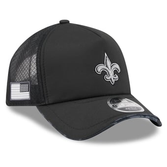 Men's New Era Black New Orleans Saints 2026 Salute To Service Apex 9FORTY Adjustable Trucker Hat