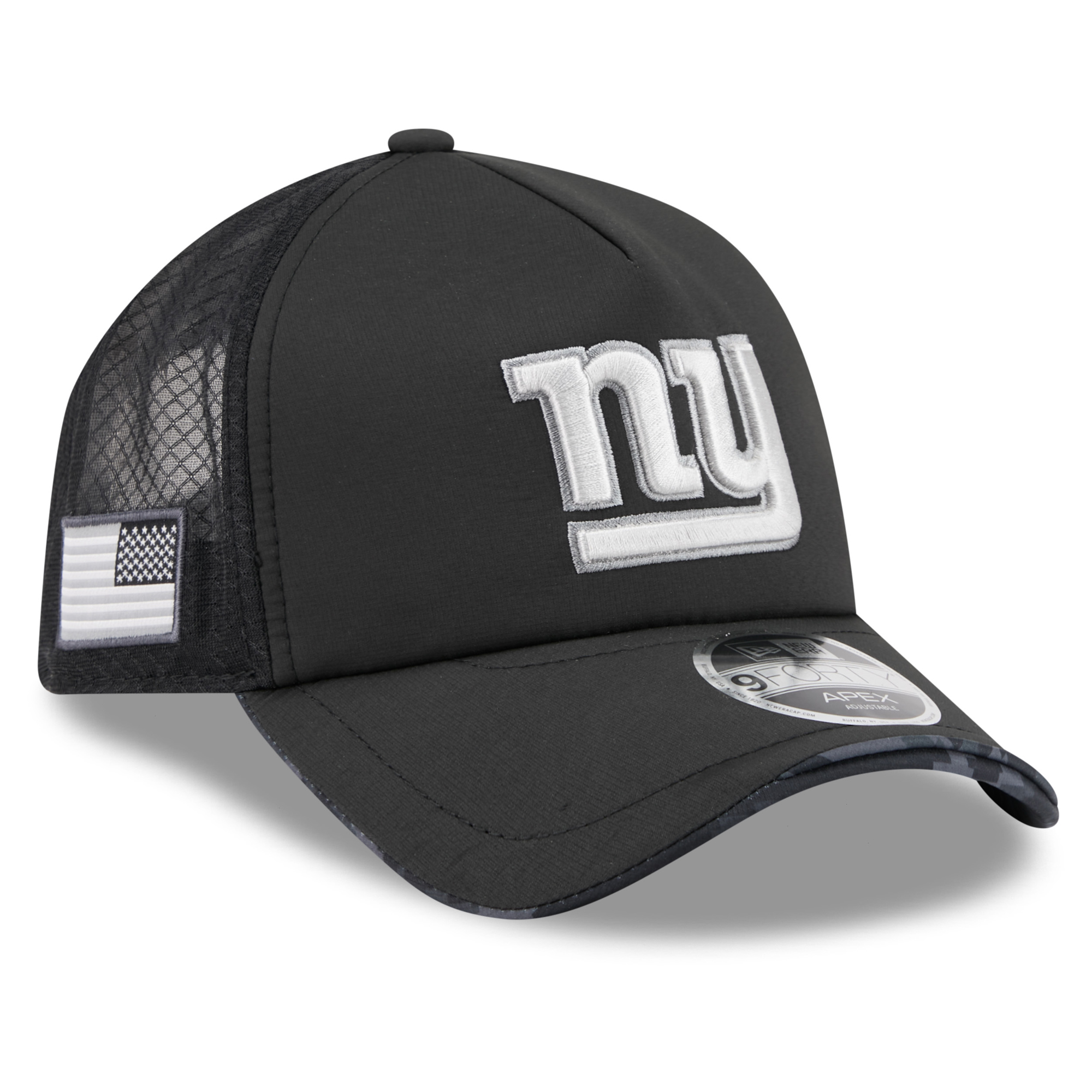 Men's New Era Black New York Giants 2026 Salute To Service Apex 9FORTY Adjustable Trucker Hat