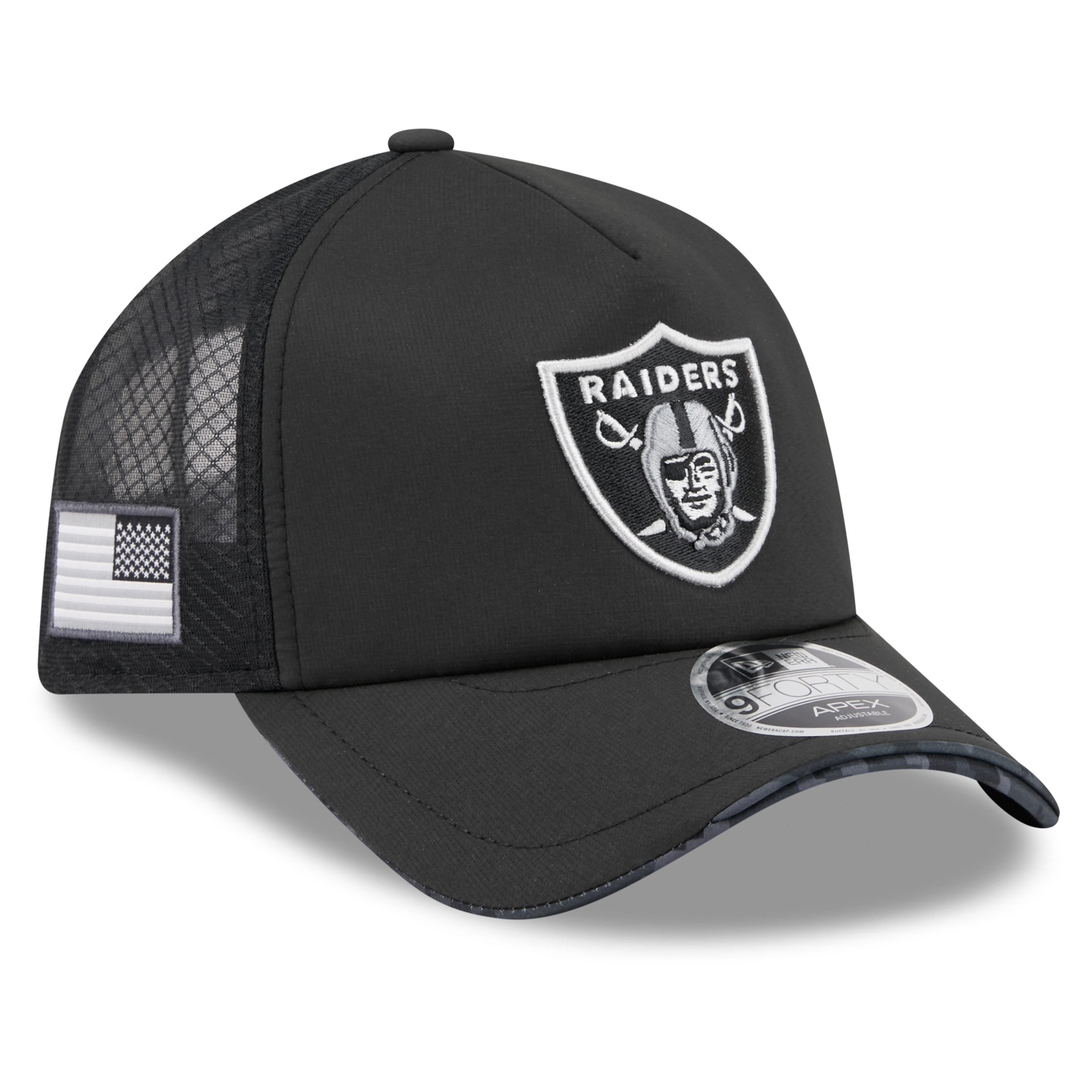 Men's New Era Black Las Vegas Raiders 2026 Salute To Service Apex 9FORTY Adjustable Trucker Hat