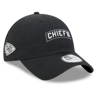 Men's New Era Black Kansas City Chiefs 2026 Salute To Service Casual Classic Adjustable Hat