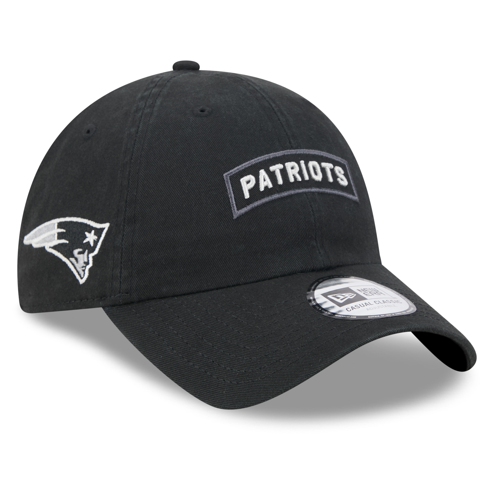 Men's New Era Black New England Patriots 2026 Salute To Service Casual Classic Adjustable Hat