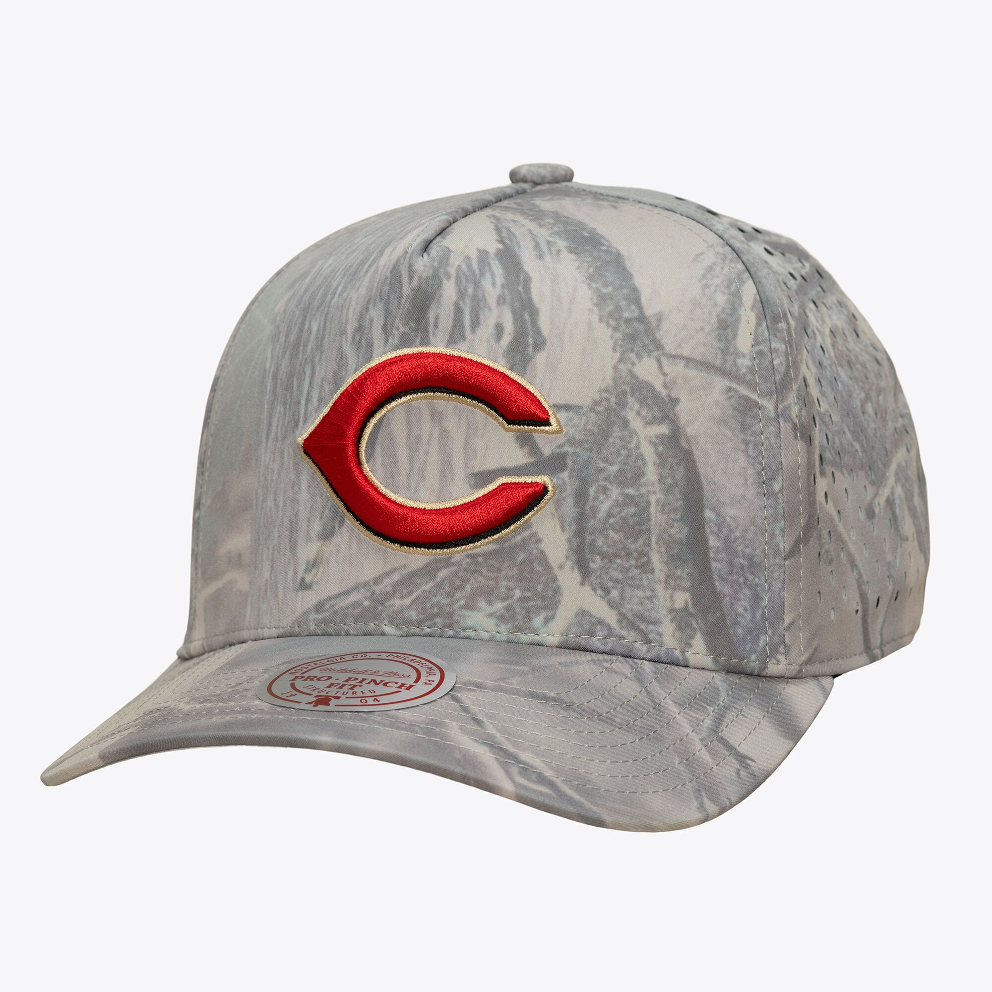 Men's Mitchell & Ness Camo Cincinnati Reds Perfect Pro Pinch Adjustable Hat