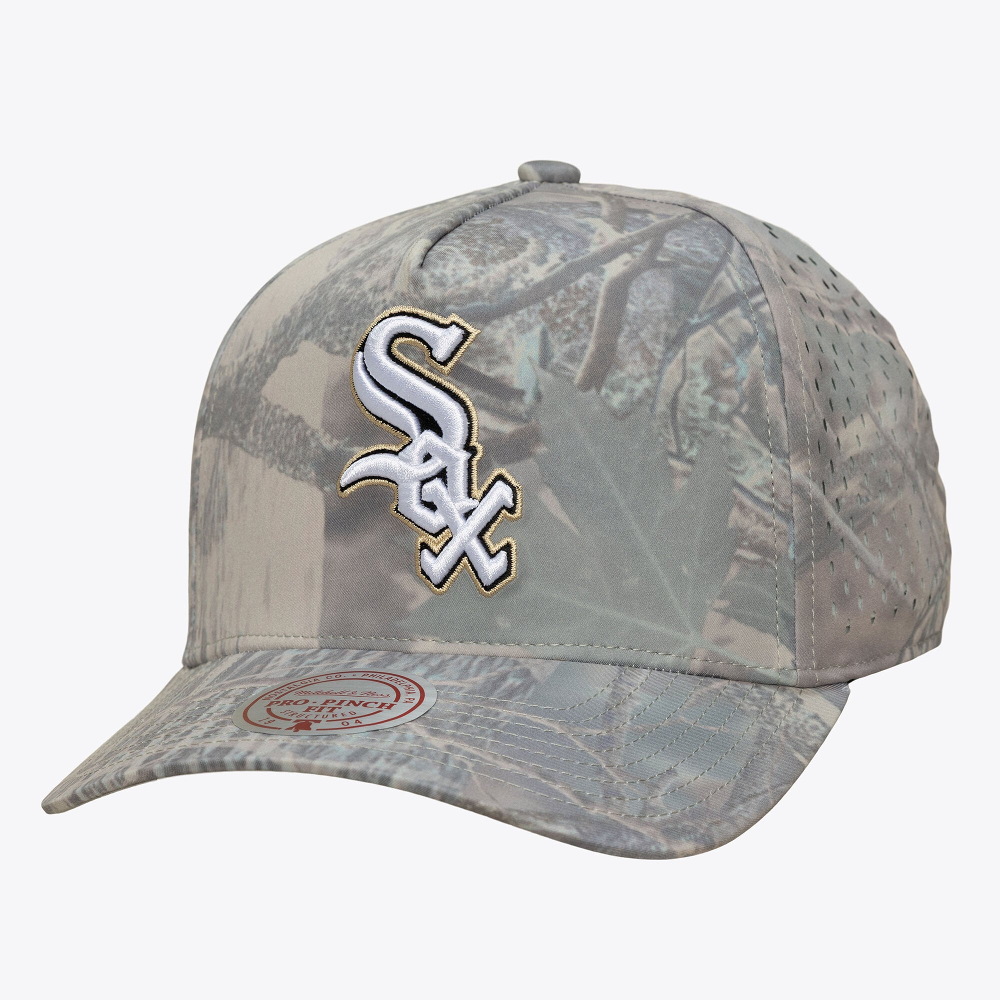 Men's Mitchell & Ness Camo Chicago White Sox Perfect Pro Pinch Adjustable Hat