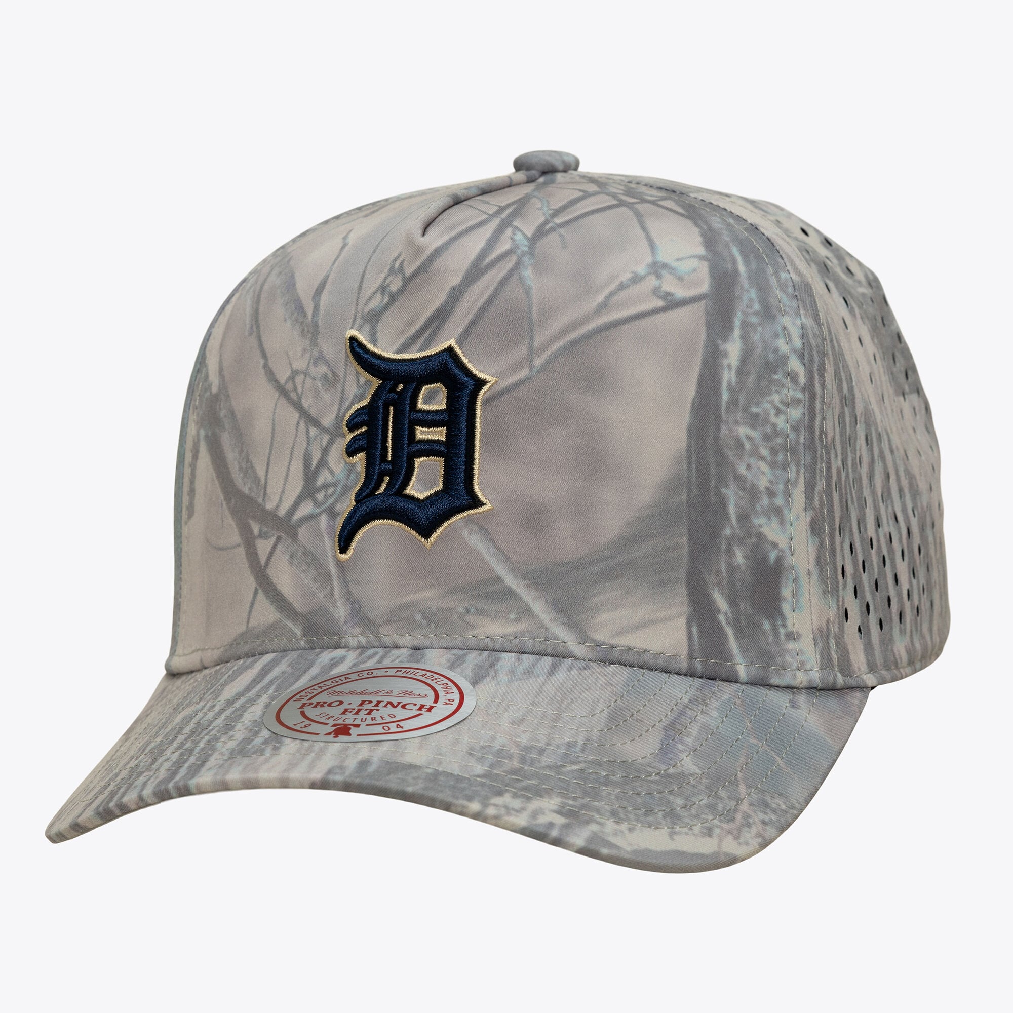 Men's Mitchell & Ness Camo Detroit Tigers Perfect Pro Pinch Adjustable Hat