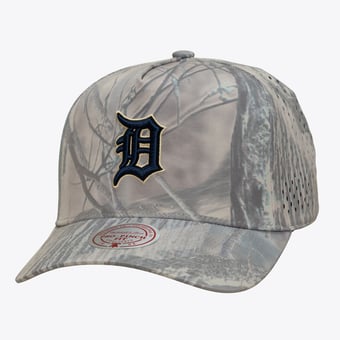 Men's Mitchell & Ness Camo Detroit Tigers Perfect Pro Pinch Adjustable Hat