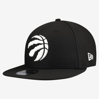 Men's New Era  Black Toronto Raptors Team 9FIFTY Snapback Hat
