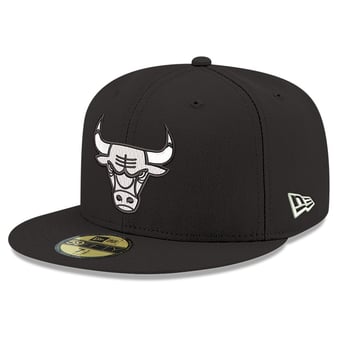Men's New Era Black Chicago Bulls 59FIFTY Fitted Hat