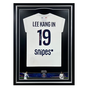 Maillot extérieur 2025-2026 du Paris Saint-Germain signé - Lee Kang-In, vue 2