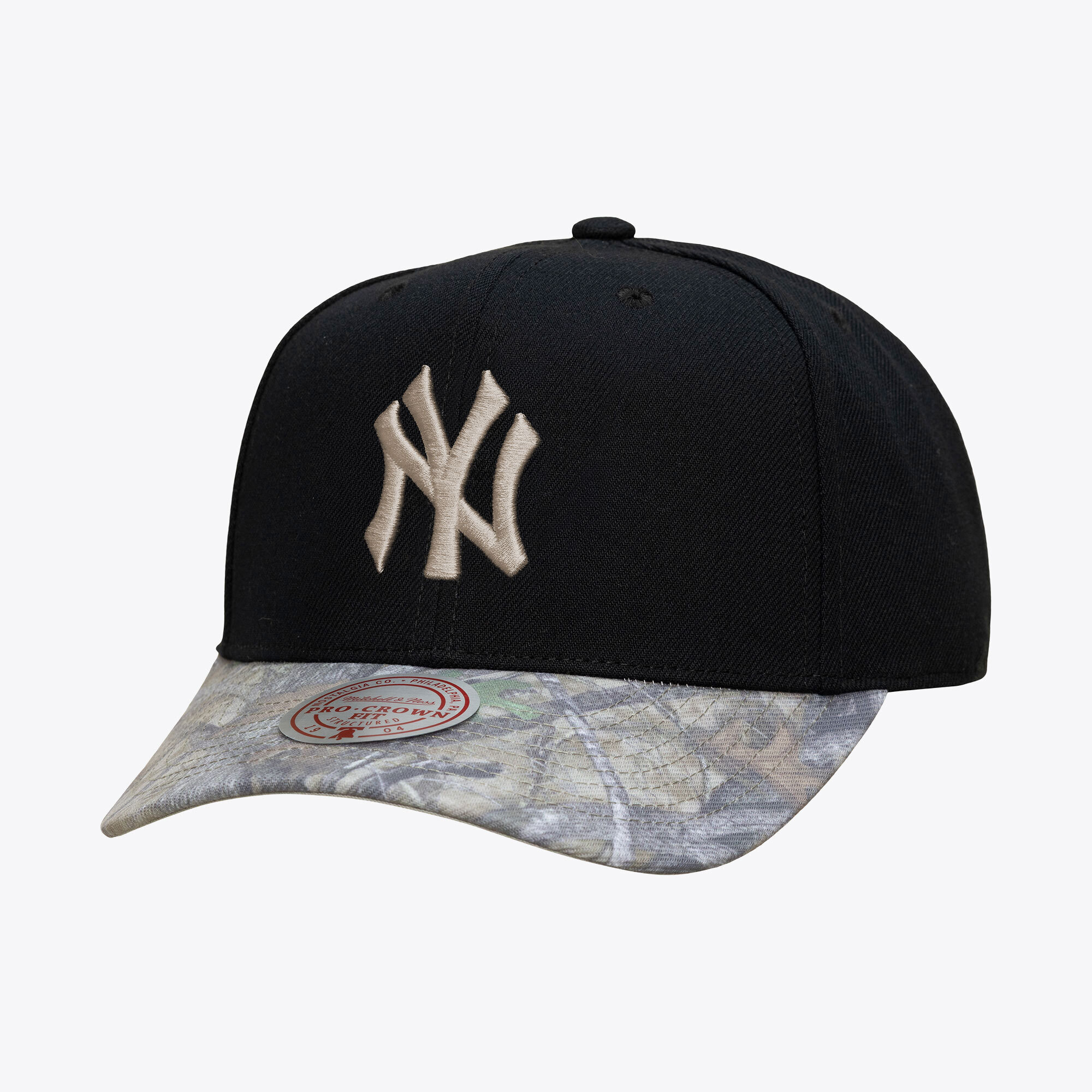 Men's Mitchell & Ness  Black New York Yankees Midnight Timber Pro Snapback Hat