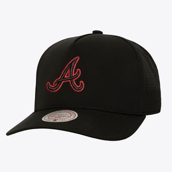 Men's Mitchell & Ness  Black Atlanta Braves Perfect Pop Pro Snapback Hat