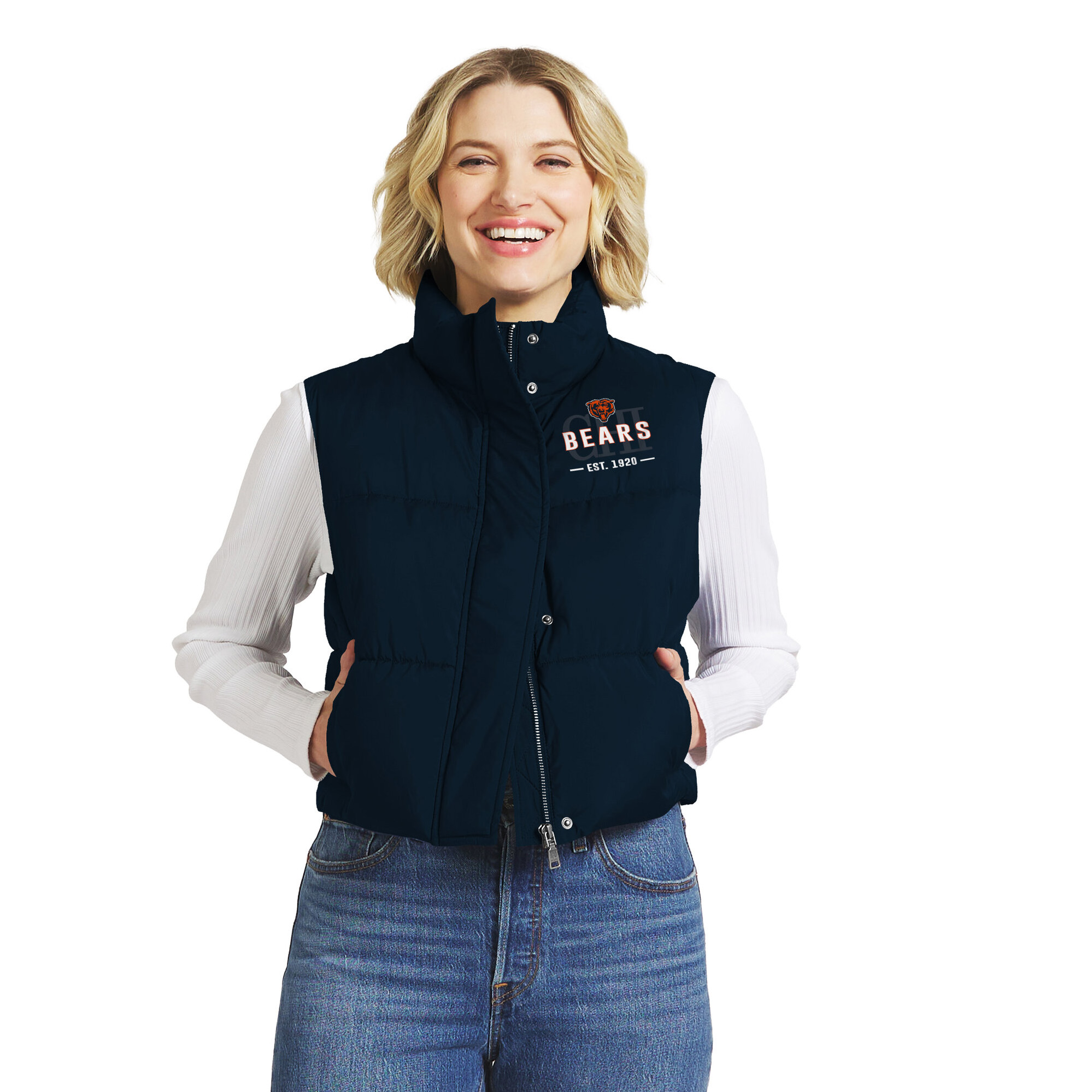 Women's WEAR by Erin Andrews Navy Chicago Bears Cropped Puffer Full-Zip Vest