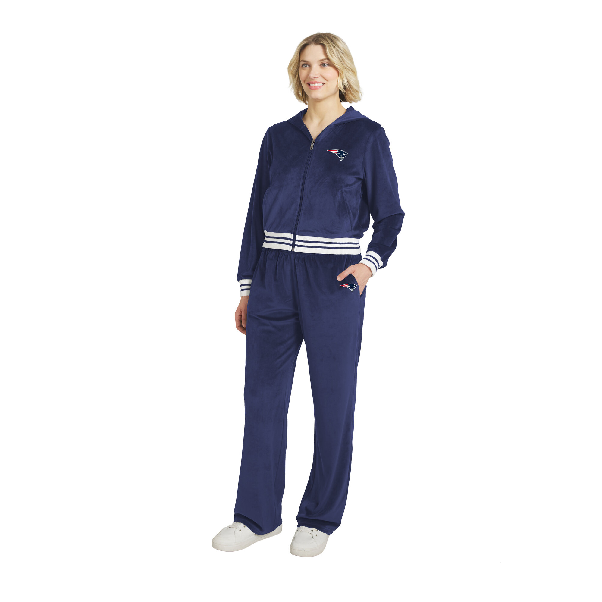 Women's WEAR by Erin Andrews  Navy New England Patriots Velour Track Suit