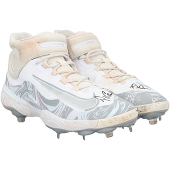 Pete Alonso New York Mets Autographed Game-Used White/Gray Nike Cleats from the 2025 MLB Season - HH98515752-53