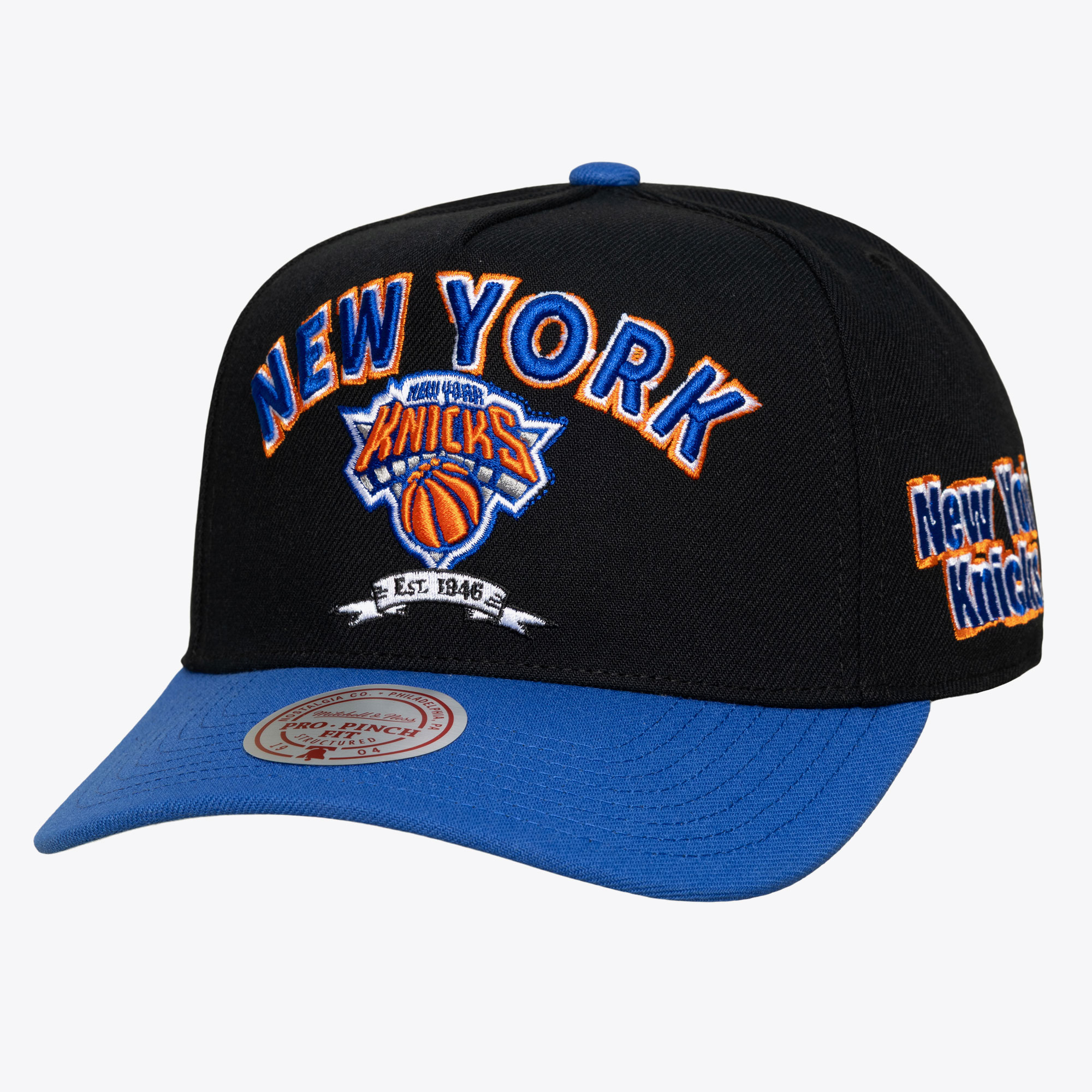 Mitchell & Ness Men's Black New York Knicks True Legacy Pro Snapback Hat - Black