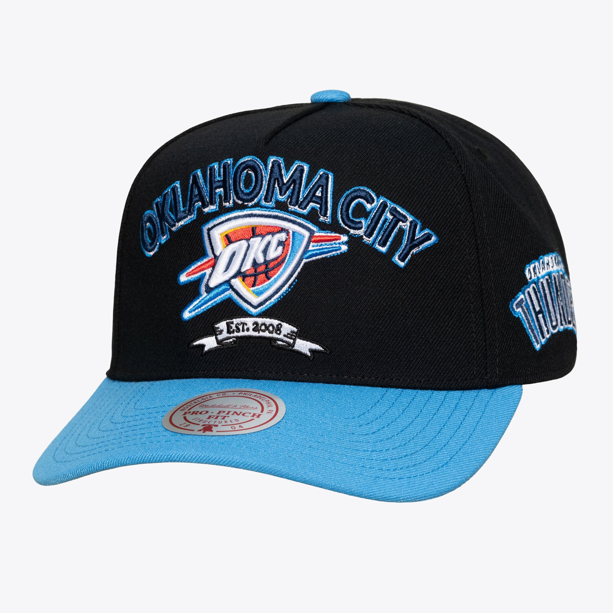 Men's Mitchell & Ness Black Oklahoma City Thunder True Legacy Pro Snapback Hat