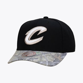 Men's Mitchell & Ness  Black/Camo Cleveland Cavaliers Midnight Timber Pro Crown Snapback Hat