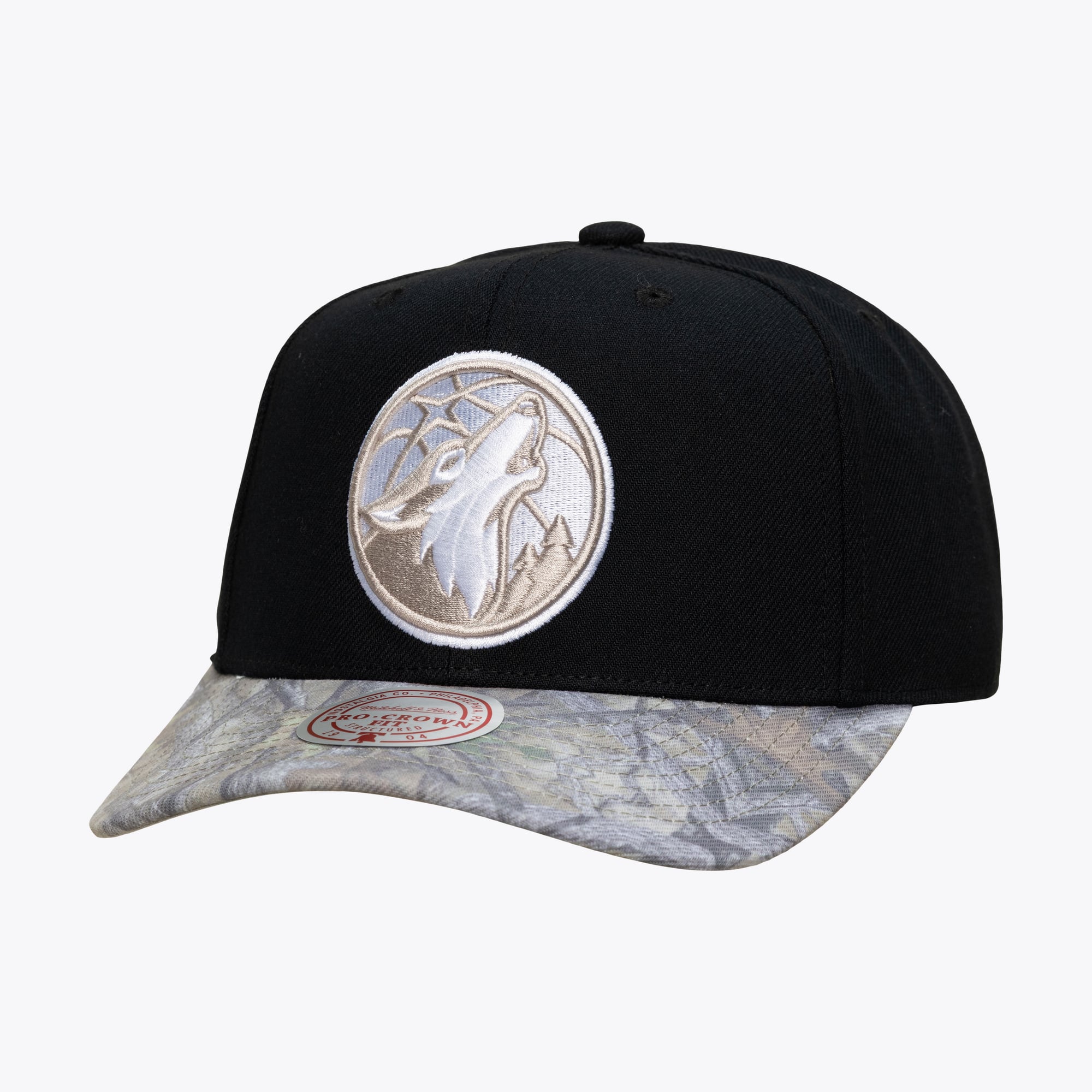 Mitchell & Ness Men's Black/Camo Minnesota Timberwolves Midnight Timber Pro Crown Snapback Hat - Black, Camo