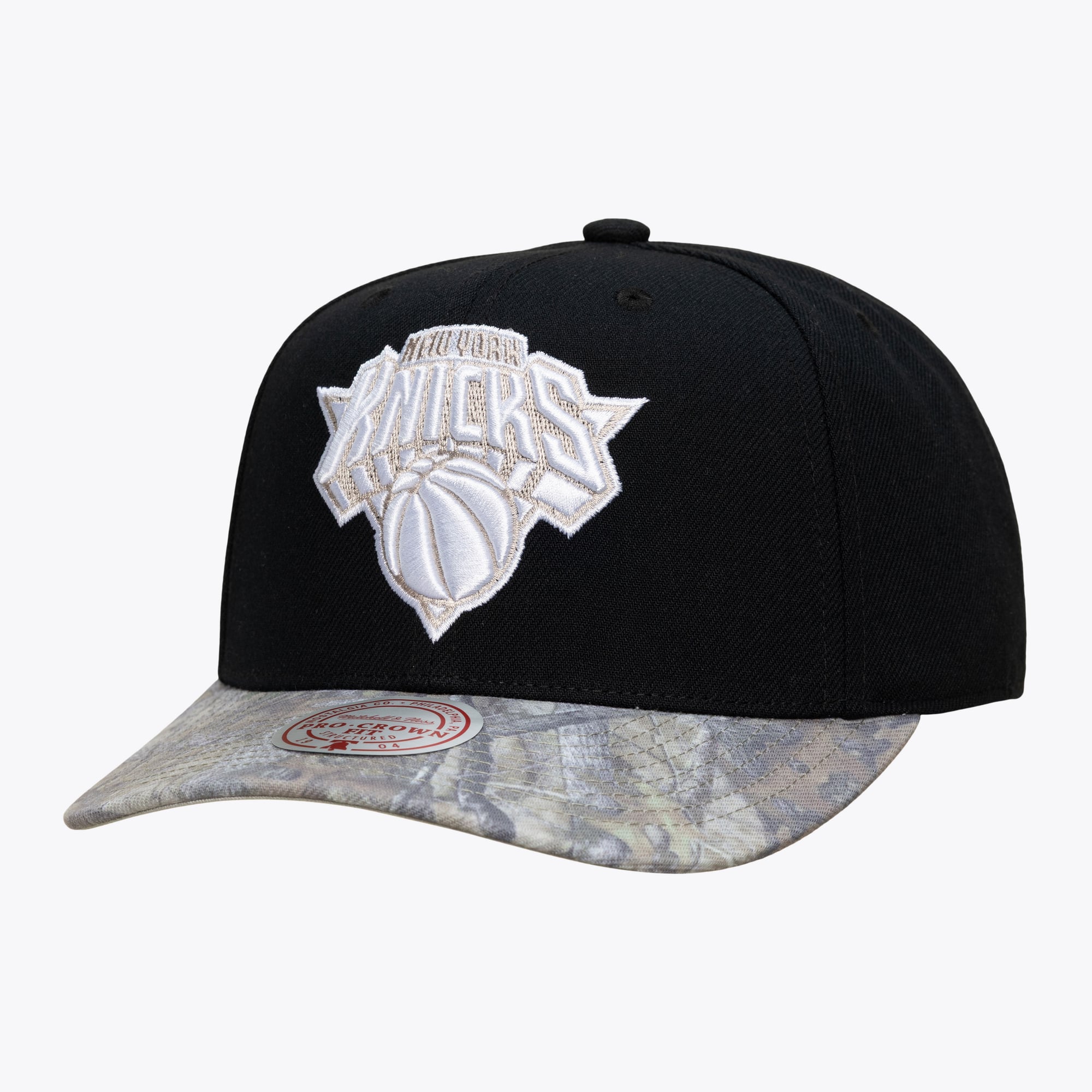 Mitchell & Ness Men's Black/Camo New York Knicks Midnight Timber Pro Crown Snapback Hat - Black, Camo