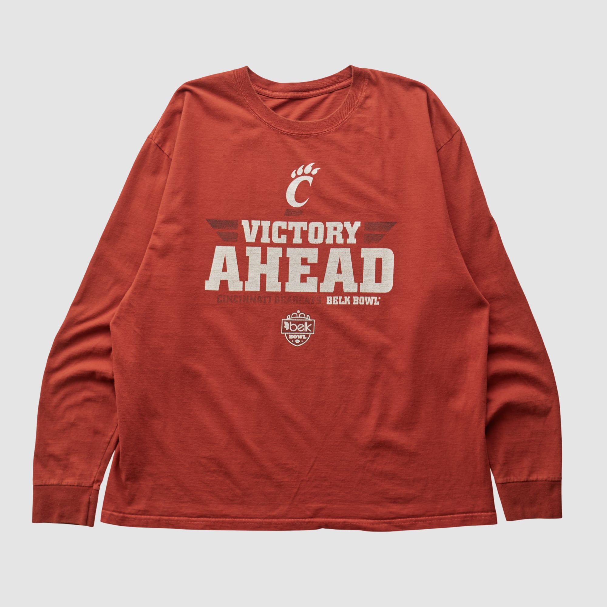 Cincinnati Bearcats 2000s Long Sleeve T-shirt - Red - XL by Fanatics Real Vintage